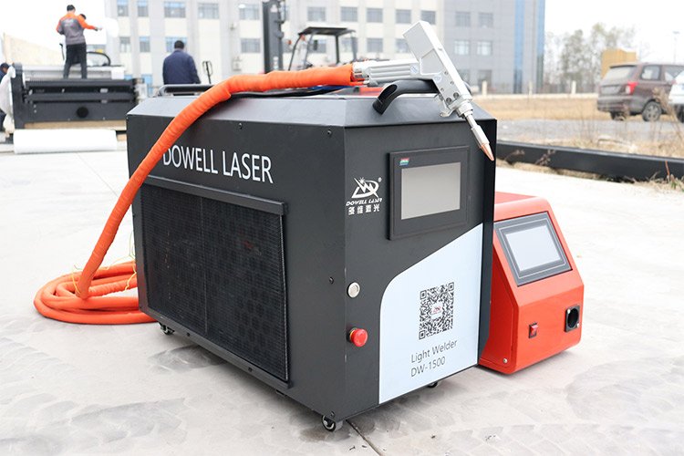 Machine de décapage laser LS-1500