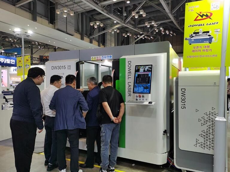 cnc laser cutting machine manufacturer exhibition (7)