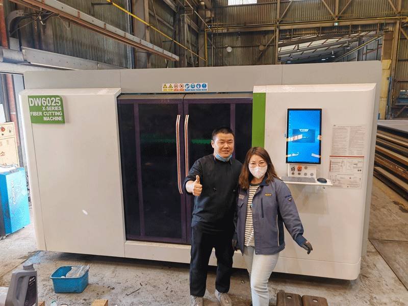 12kw fiber laser cutting machine